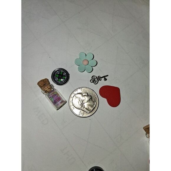 Mini Crafts & Project Supplies Hearts Keys Flowers Compass Glass Jar - Picture 2 of 8